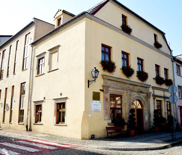 (szerokość: 640 / wysokość: 544)