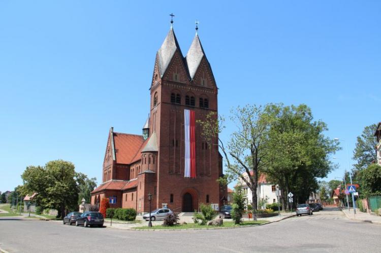 (szerokość: 750 / wysokość: 499)