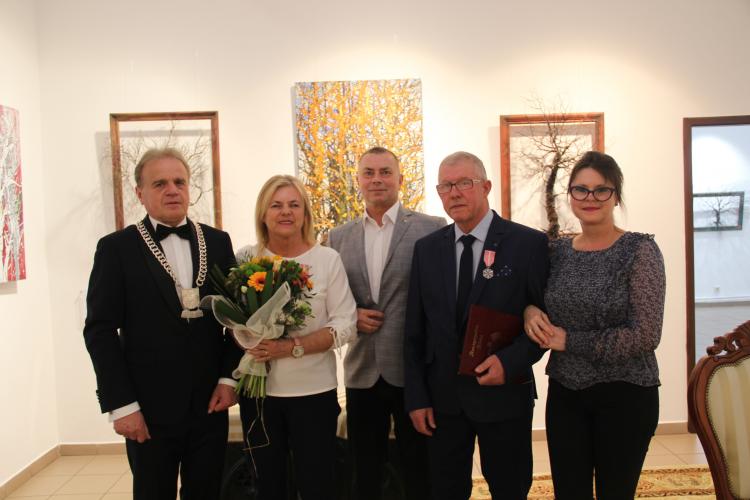 (szerokość: 750 / wysokość: 500)