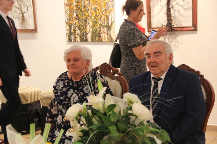(szerokość: 750 / wysokość: 500)