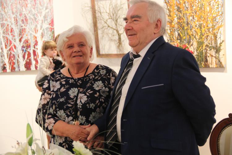 (szerokość: 750 / wysokość: 500)