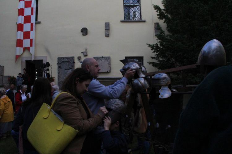 (szerokość: 750 / wysokość: 499)
