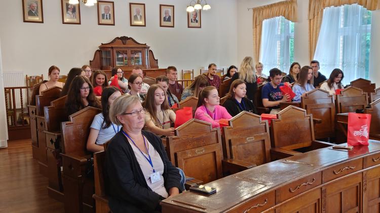 (szerokość: 750 / wysokość: 421)