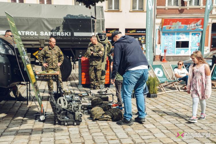 (szerokość: 750 / wysokość: 500)