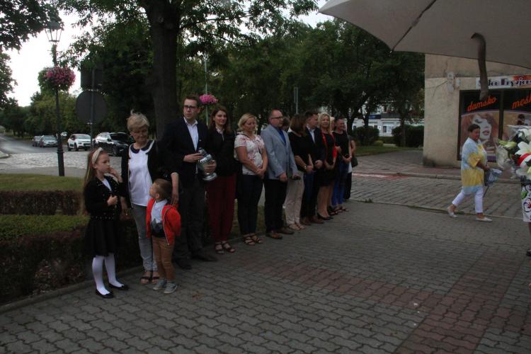 (szerokość: 750 / wysokość: 500)