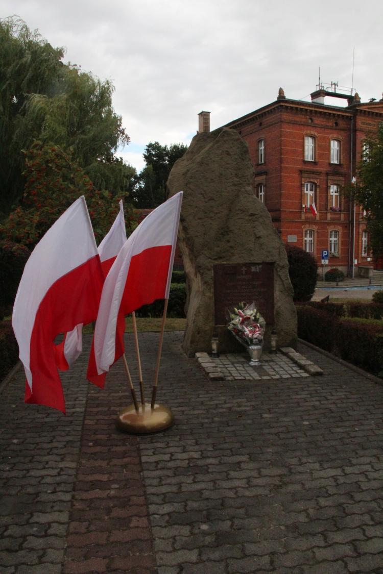 (szerokość: 750 / wysokość: 1125)