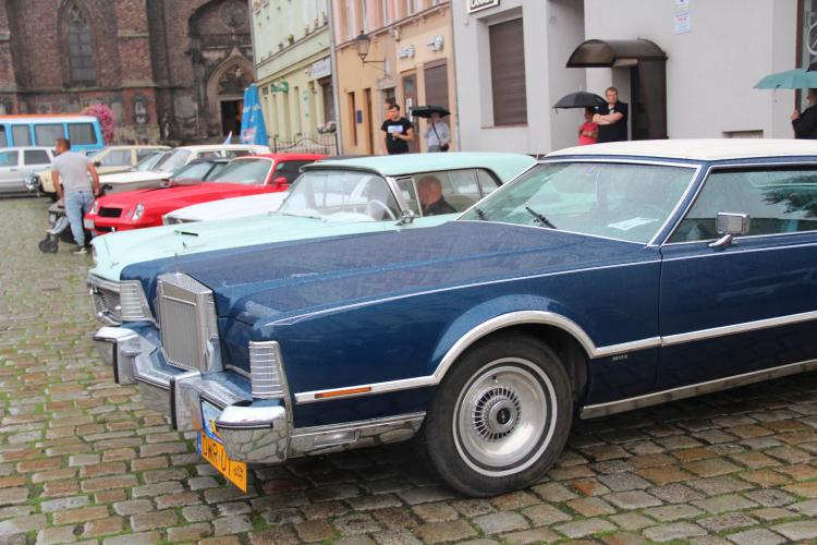 (szerokość: 750 / wysokość: 500)