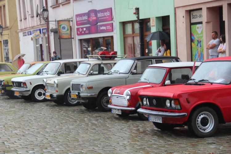 (szerokość: 750 / wysokość: 500)