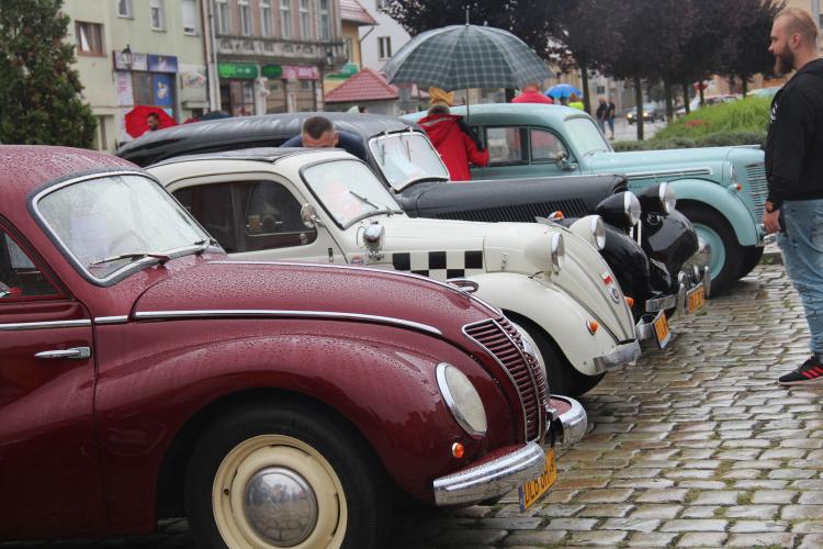 (szerokość: 750 / wysokość: 500)