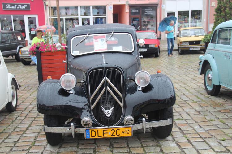 (szerokość: 750 / wysokość: 500)