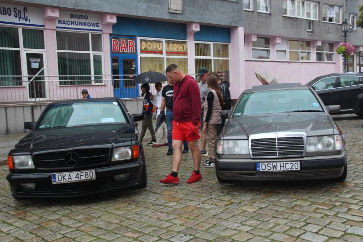 (szerokość: 750 / wysokość: 500)