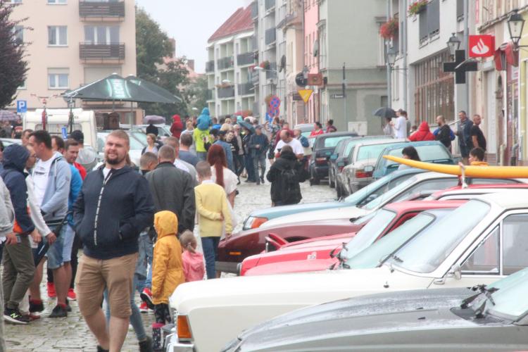 (szerokość: 750 / wysokość: 500)