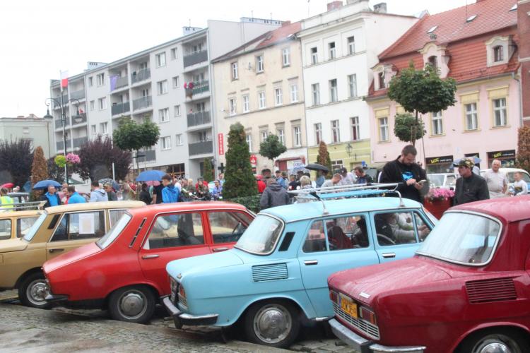 (szerokość: 750 / wysokość: 500)