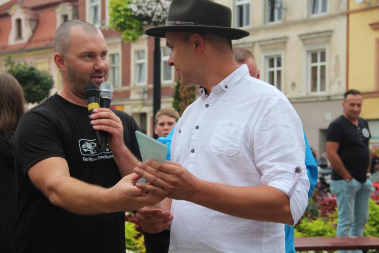 (szerokość: 750 / wysokość: 500)