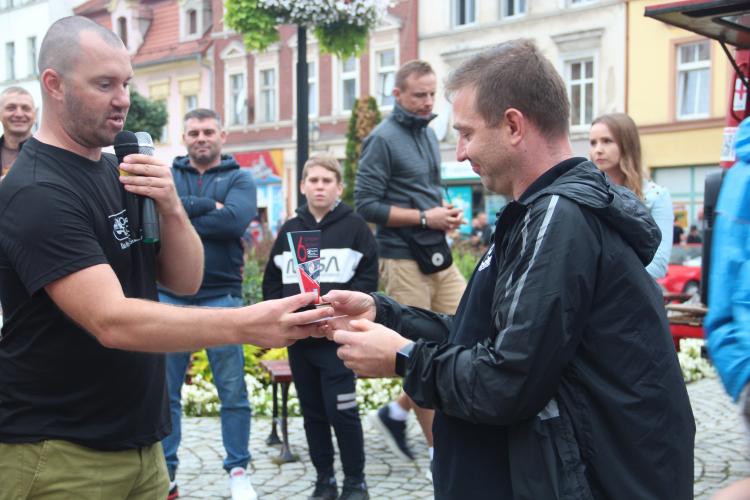 (szerokość: 750 / wysokość: 500)