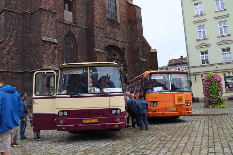 (szerokość: 750 / wysokość: 499)