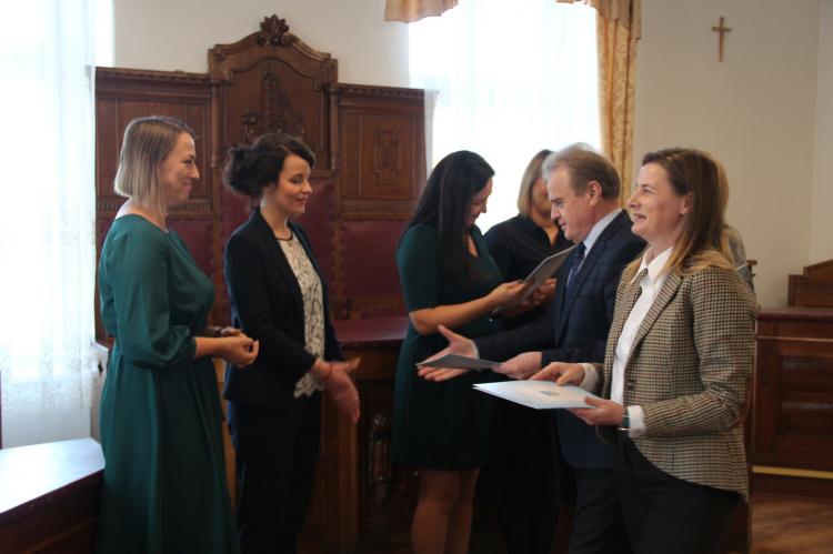 (szerokość: 750 / wysokość: 499)